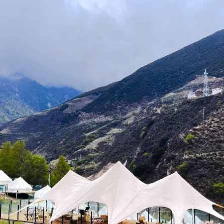 Guoran Muwu Camp Hotel