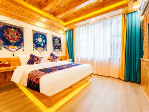 Jiuzhaigou Nomadic Home Tibetan Suites