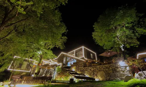 Huguan Hexi Wangshanmen Homestay