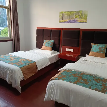 Yifeng Materials Hotel