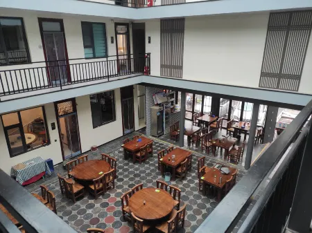 Yuxi Pavilion(Wanxianshan Guoliang Village Store) Отели рядом с достопримечательностью «Nanping Town»