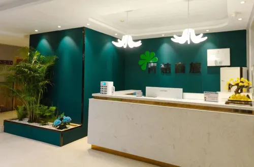 Xinxiang Qingju Business Travel Hotel