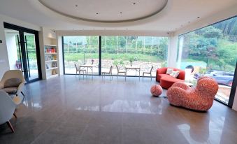Reyoung Villa