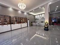Zhaoqing Xinyu Boutique Apartment - วิวภูเขา