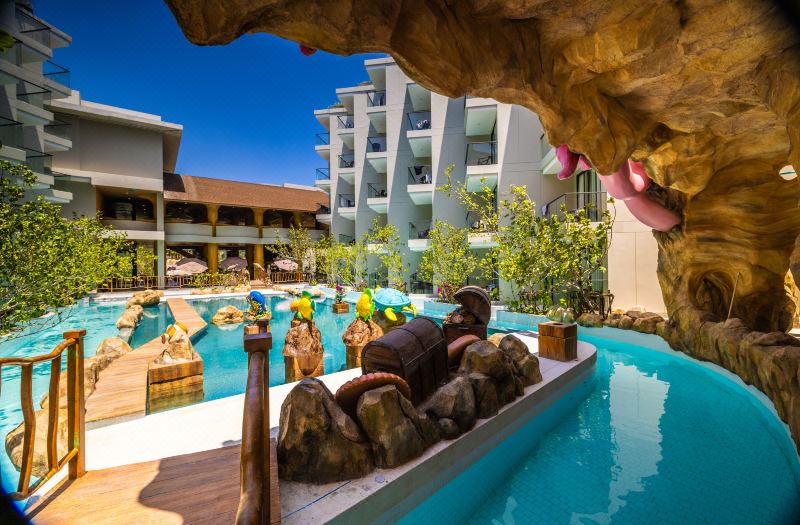 Phuket Emerald Beach Resort photo 5