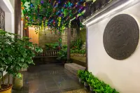 Huangshan Chuyuyuan Manjusu (Tunxi Old Street Scenic Area) Hotel in zona Huangshan Institute of Socialism