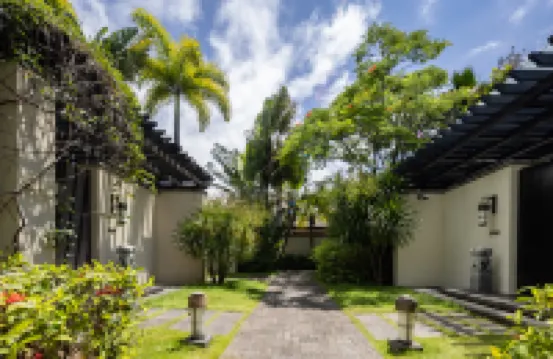 Floral Hotel· Han Tang Hotel(Hongshui Xiangshuiwan Store) Hotels near Boundary Island