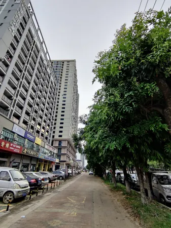 Qingyuan Junlong Hotel (Fortune Building) Отели рядом с достопримечательностью «Qingyuan Museum»