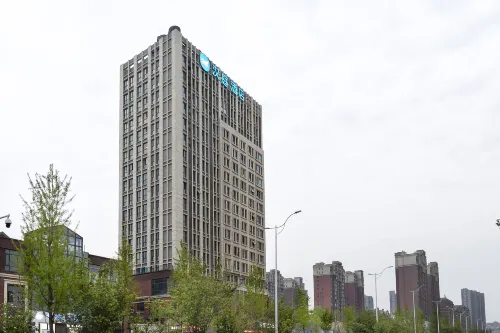 โรงแรมHanTing (ถนนหยางกวง หนานหลงหู เจิ้งโจว) - ที่มีที่จอดรถ
