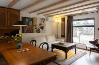 Fangkong Resort Hotels in Jixi County