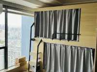 Bonjour Youth Hostel