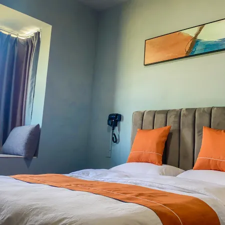 Take a look at E-sports homestays (Zitong Road School Store)