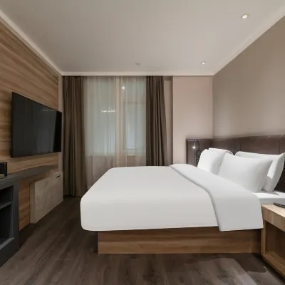 Huating Hotel Các khách sạn gần Tây Hồng Môn
