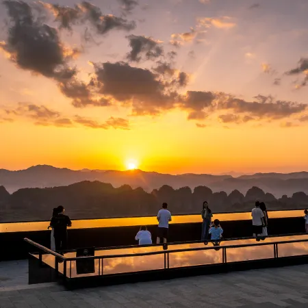 Xinchang Shanzhong Laixin · Guanlan Tingyun Homestay