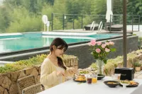 Yishanhai Milu Mid-Mountain Pool Resort Villa (Huzhou)