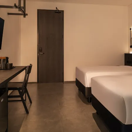 REZ Hotel Semarang