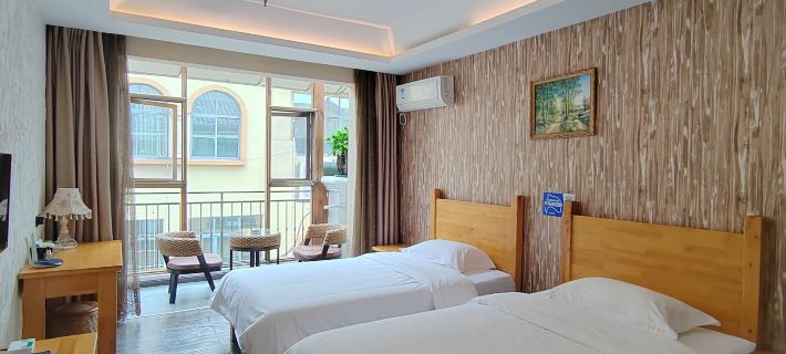 Rongquan Hotel (Chishui City Sanshili Riverside Avenue West Road) Hotel a Chishui