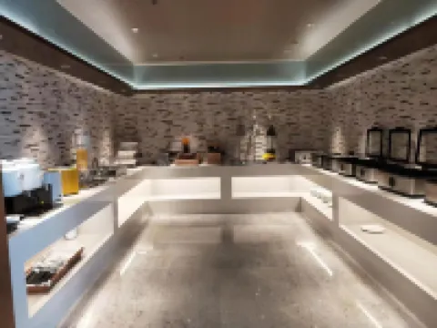 Thank You Intercity Hotel (Junan Leshang Building)