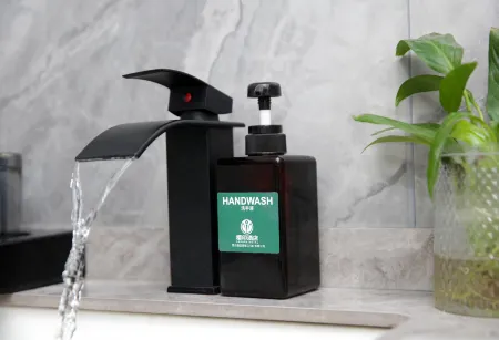 Sakura Hotel (Taicang Beimen Street) Отели рядом с достопримечательностью «People's Park»