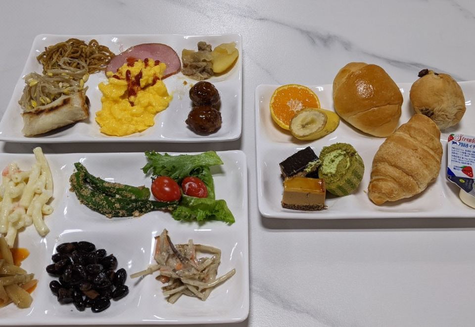 1. 칸쿠 국제 호텔..