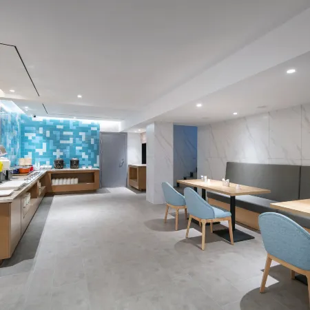 Homeinn · neo (Tiantai Mountain Xincheng Plaza)