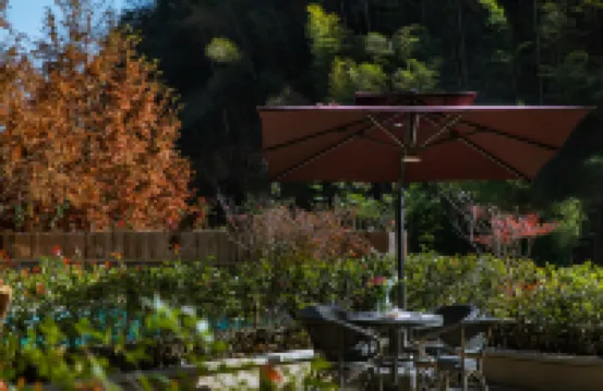 Yunqi Bamboo Courtyard Hotels near Futuo Temple