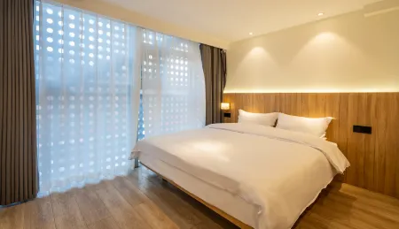 Chengdu Qingcheng Youth Hostel Apartment (Chunxi Road IFS Branch)
