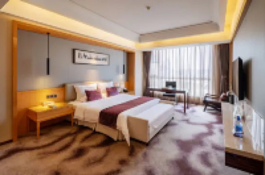 สวอนเลก รีครีเอชั่น โฮเต็ล ฝอซาน โรงแรมใกล้Nanhai No.1 Middle School Stadium