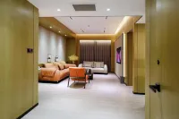 Huayin International Hotel