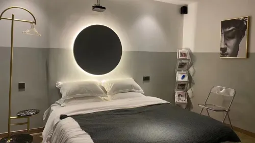 Tianye Theme Apartment