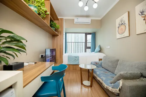 Bian Homestay (Zhengzhou East High-Speed Rail Station Vanke Yu) - Homestay