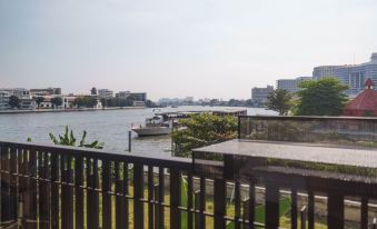 Norn Riverside Bangkok Hotel