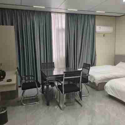 Yueyue Business Hotel Rooms