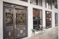 Hotel Violet Metekhi
