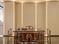 Zogang County Rezen Select Hotel Hotels in Zogang County