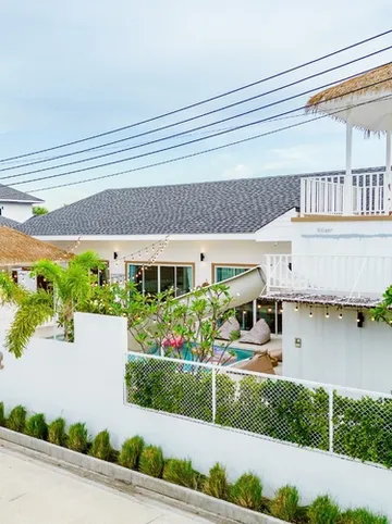 รูปภาพของพลูเฮ้าส์ พูลวิลล่าชะอำ