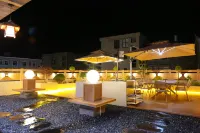 Shiping Longhe Ershe Homestay