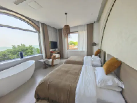 三夢季·海景泳池民宿（嶗山風景區雕龍嘴店）