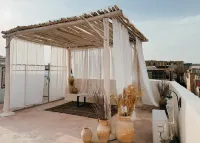 Kashgar Wilderness Wonderland Homestay (Kashgar Ancient City Store)