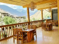 Muli Yunqiao Homestay Hotels in Muli