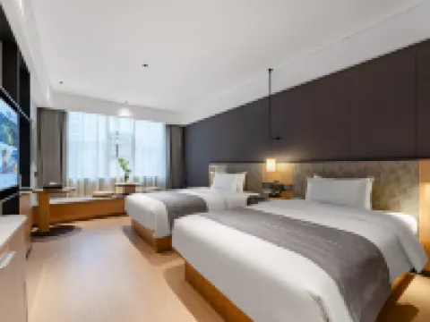 PHIREN Hotel (Loudi High speed Railway South Station, People's Government of Loudi, Loudi) Hotels in Loudi