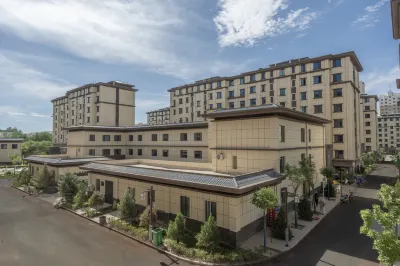 Dunhuang Bishuiyangguang Hotel (Shazhou Ancient City Danghe) Hotels near Dunhuang Ancient City