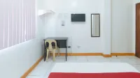 RedDoorz at Coco Grove Tourist Inn Hotels in Baclayon