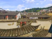 Stone Whisper Volcanic Garden Retreat Tea & Coffee House | Heshun Ancient Town - Bjergudsigt