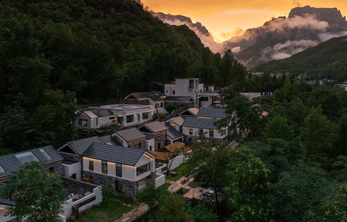 Six Six Mountain Villa (Bailigou Store, Xinxiang)
