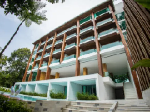 โรงแรมรักทะเล ขนอม โรงแรมในอำเภอ ขนอม