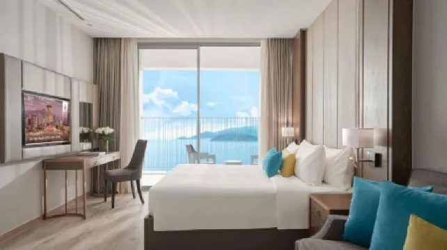 Panorama Nha Trang SanVilla Отели рядом с достопримечательностью «Музей океанографии»