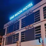 Star Moon Hotel