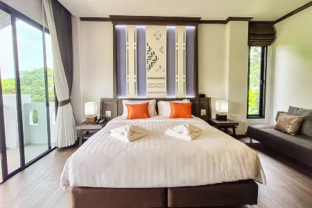 Na Napa Wellness Spa & Resort Отели рядом с достопримечательностью «Zen Paradise Chiang Mai Villa»