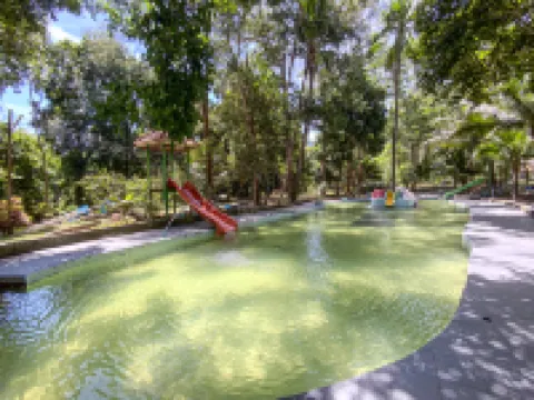 ระนองรีสอร์ท แอนด์ ลากูน่า โรงแรมในอำเภอ กะเปอร์